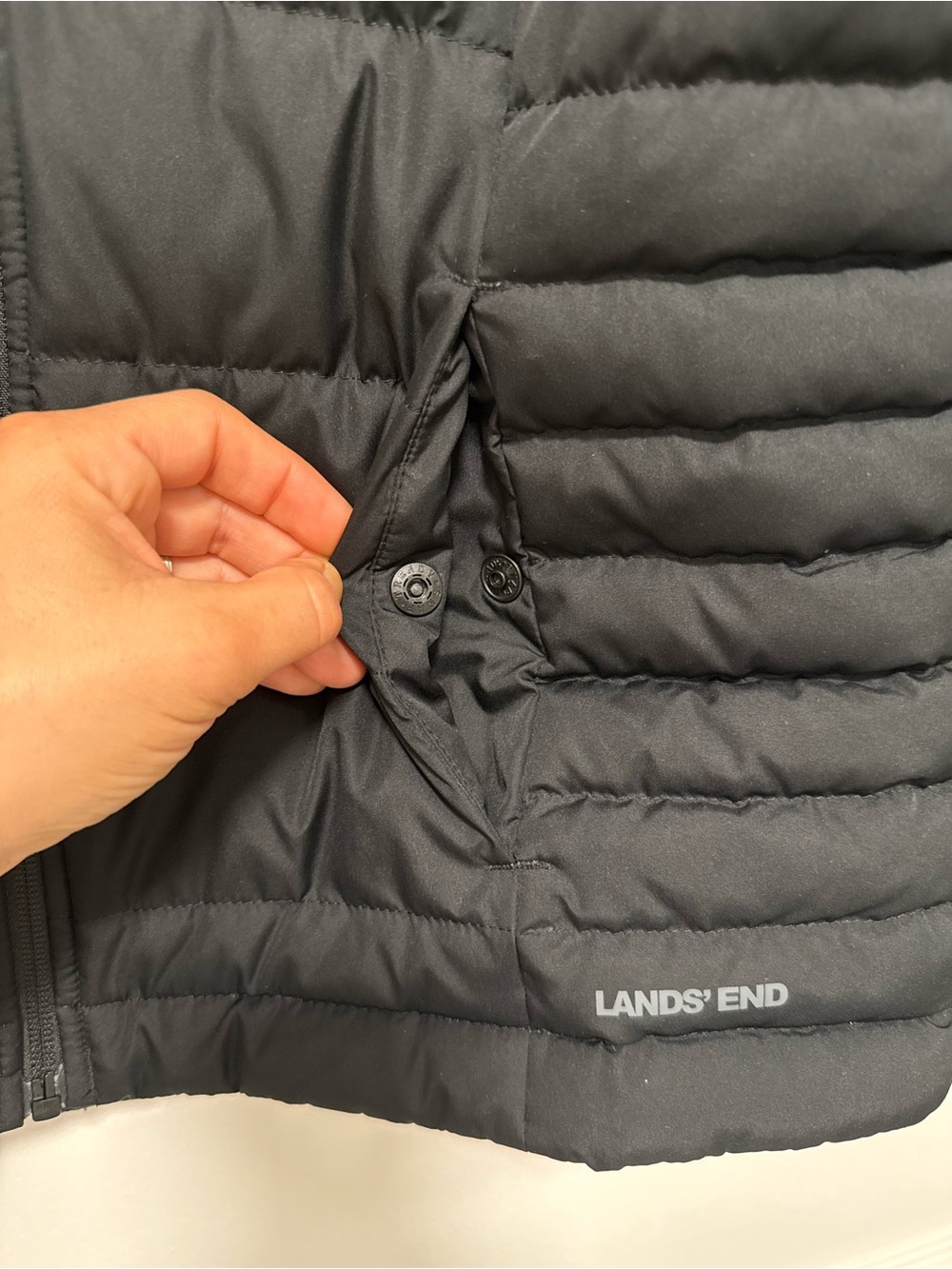Lands’ End Black Down Puffer Vest Women’s XS Full Zip Quilted - Picture 3 of 16